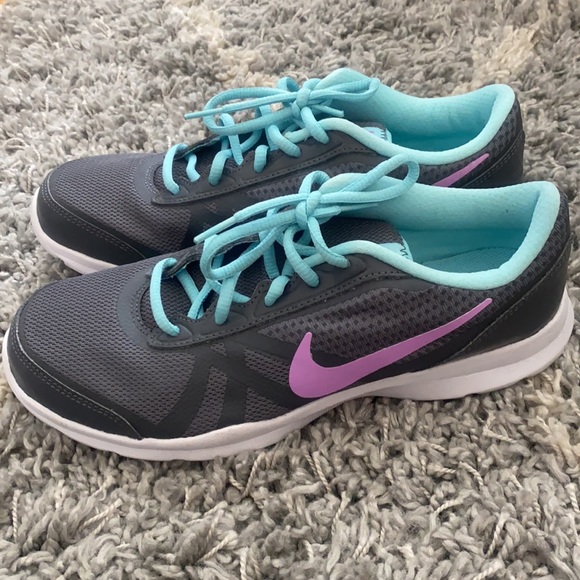 Women’s Nike Training Core Motion TR2 Shoes - Picture 3 of 7